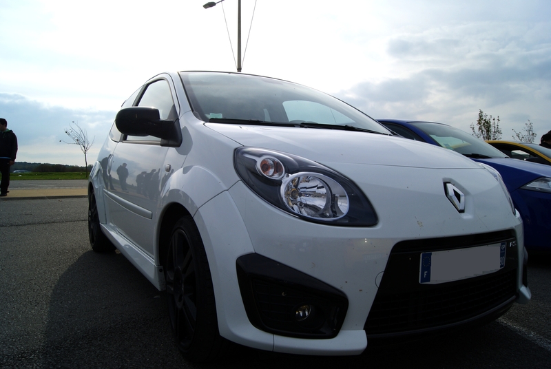 RECAP premier rassemblement Renault sport en Picardie R710131-38a226c