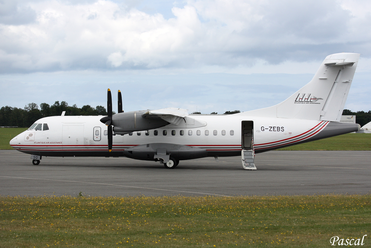 ATR 42-320 Blue Islands G-ZEBS le 07.08.12 Ada-4-36f1a40