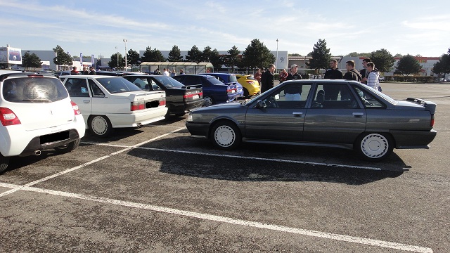 RECAP premier rassemblement Renault sport en Picardie Dsc00876-388e8a6