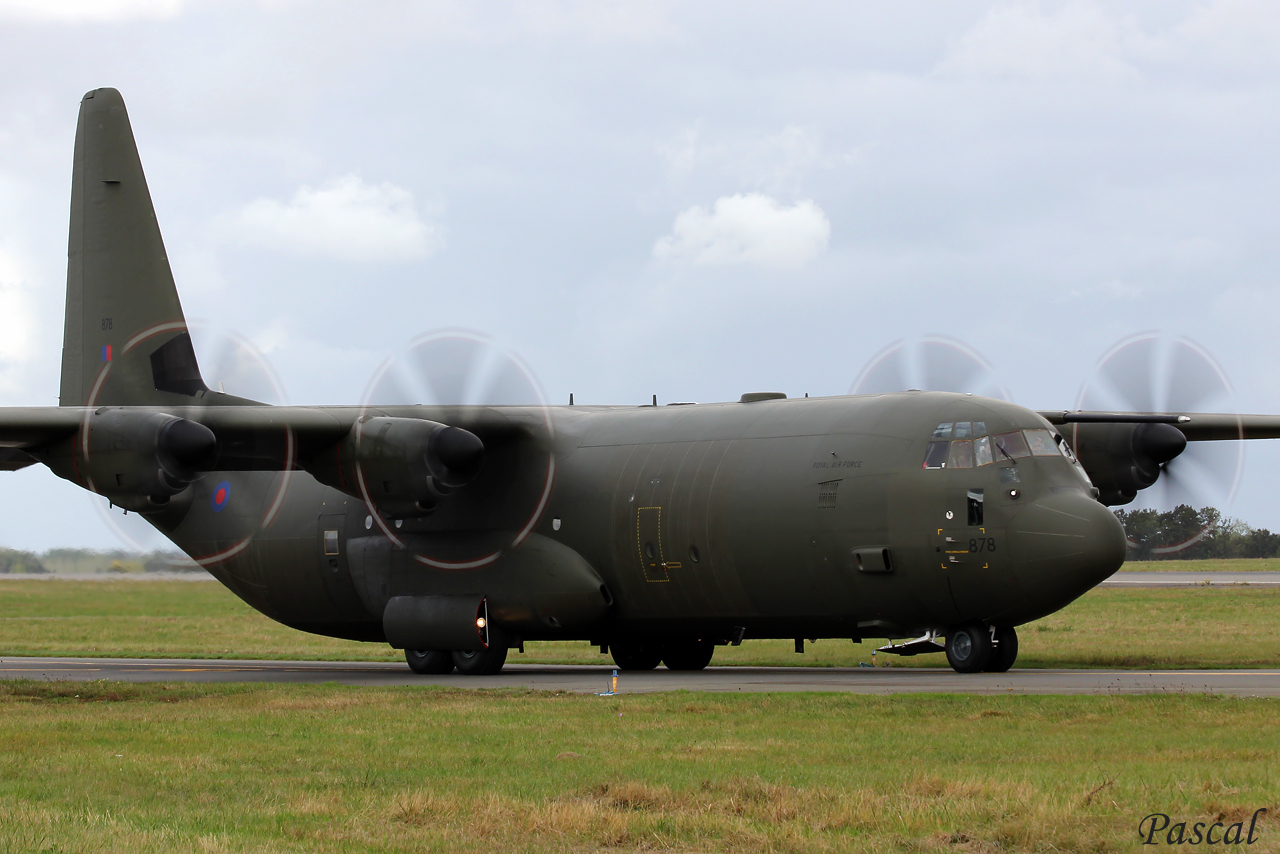 C-130J-30 Hercules (L382) Royal Air Force ZH878 le 29.09.12 C-raf4-3851a5f