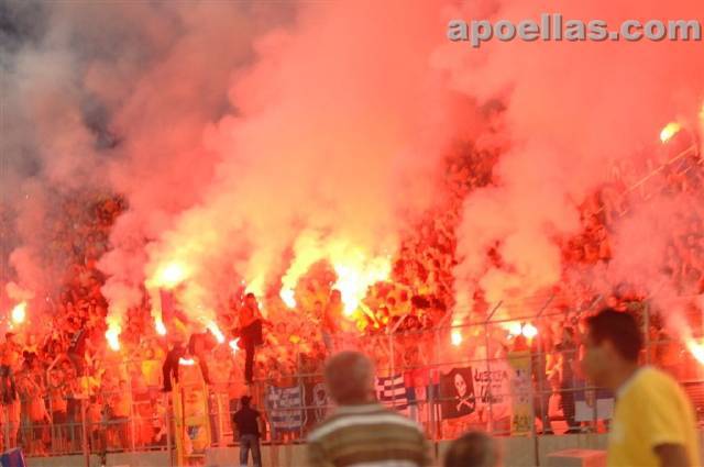 APOEL-ULTRAS  8631245d14d9d63c5aaa02639a11b3c89178c2b