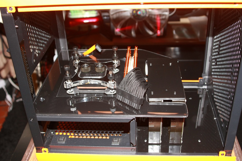 Bitfenix Prodigy watercooled " Pumpkin " Topblk2-3ae8c39