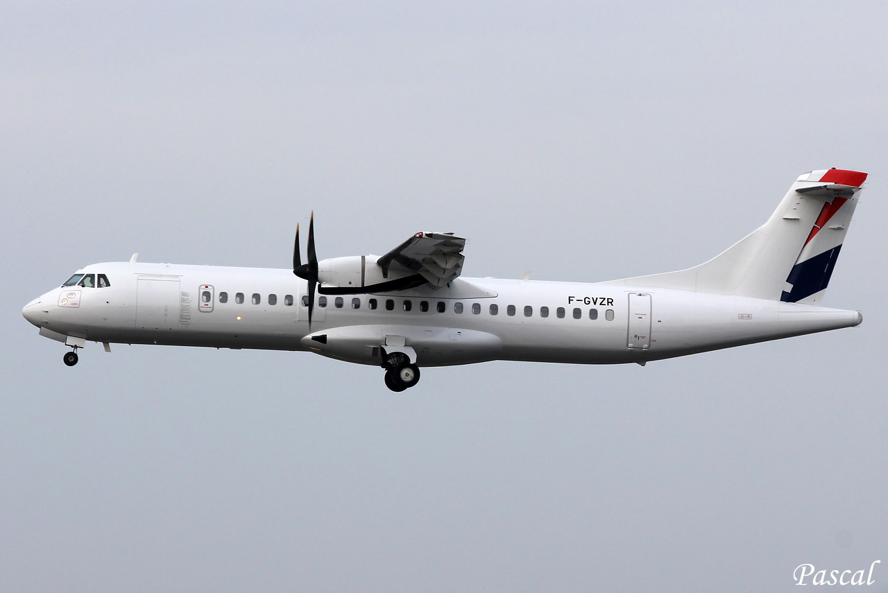 ATR 72-212A Airlinair / HOP! F-GVZR le 05.03.13 Airbis-3-3c6245f