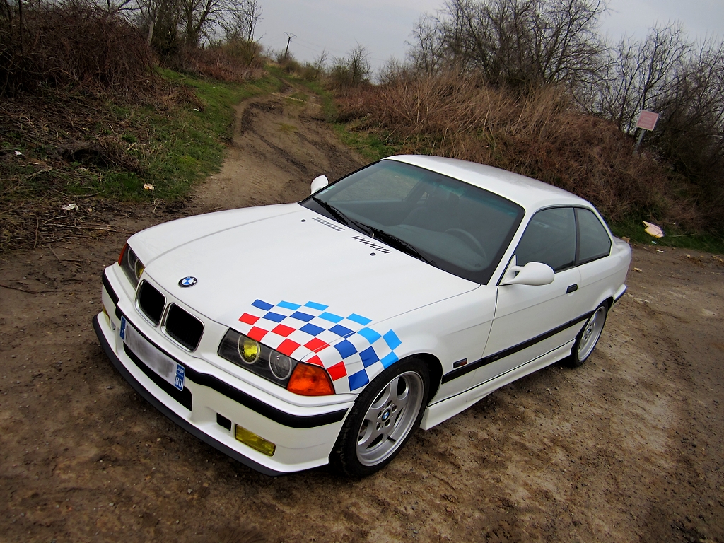 Achat d'un petit E36 coupé 318is - Page 7 Img_2010-3d55012