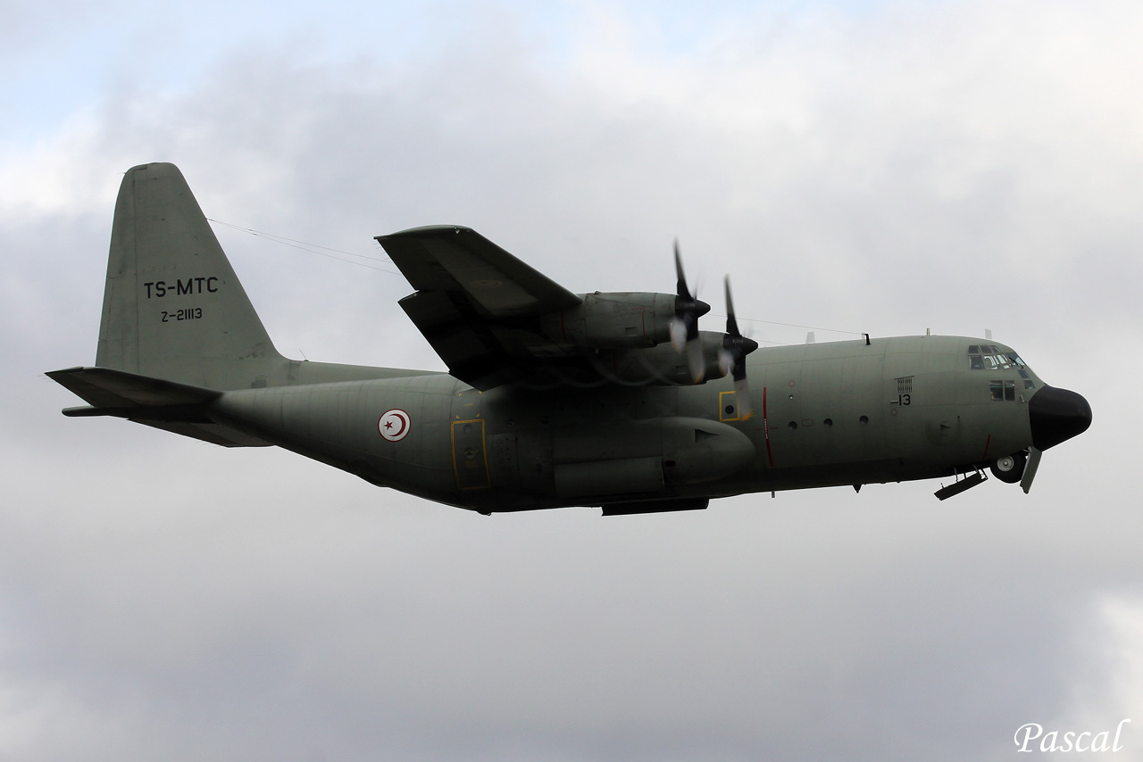 Lockheed C-130E Hercules Tunisia Air Force TS-MTC + Divers le 03.02.14 Taf-4-copie-43b3368