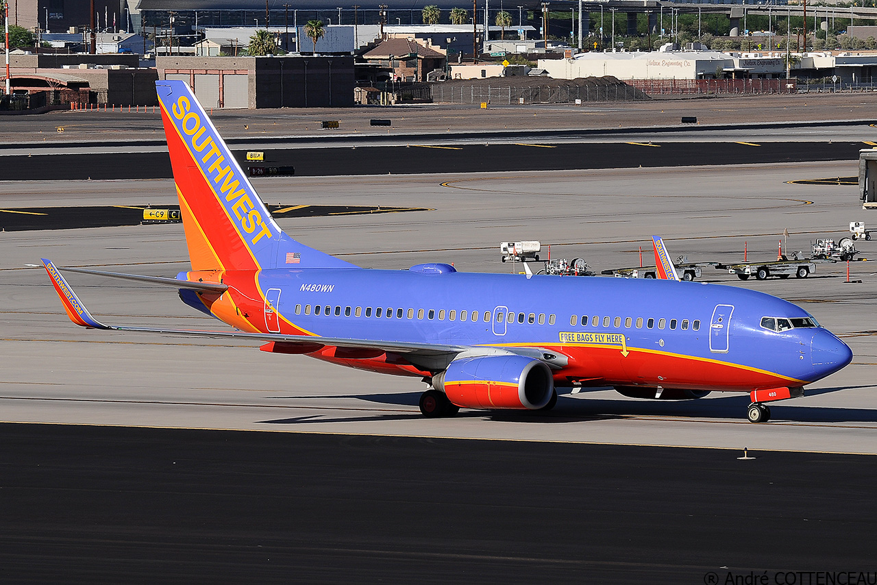 Phoenix Sky Harbor (KPHX-PHX)  Dsc_0069-439116d