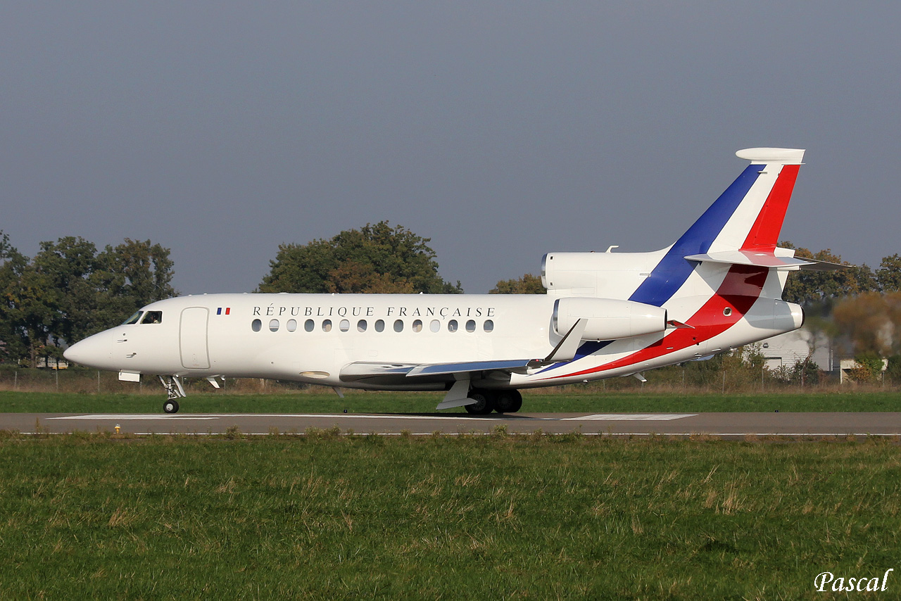 Dassault Falcon 7X République Française F-RAFB "Cotam 004" le 16.11.13 Rec-39-copie-422b383