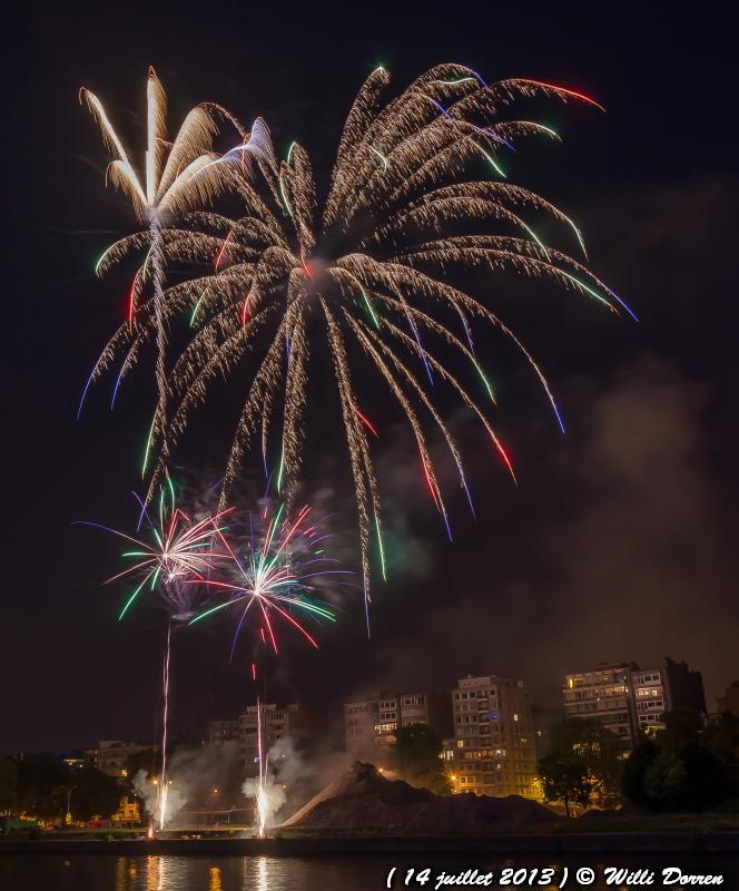 Feu d'artifice 14 juillet a Liege 2013 pour le plaisir des yeux Dpp_-artifice--0013-3f9dcad