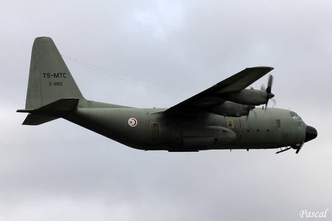 Lockheed C-130E Hercules Tunisia Air Force TS-MTC + Divers le 03.02.14 Taf-5-copie-43b336f