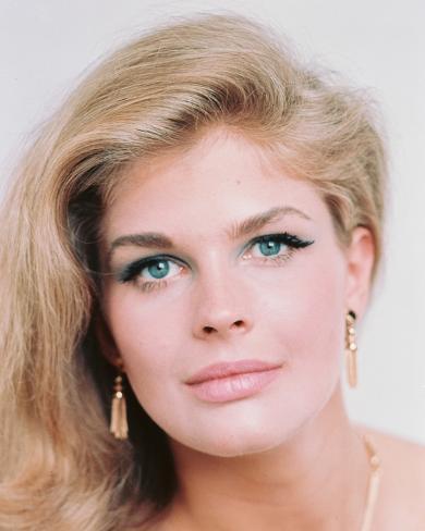 Votre liste des plus belles au monde? - Page 4 Candice-bergen