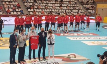 LOS HISPANOS Seleccion Española Masculina Balonmano 8VcbwUA