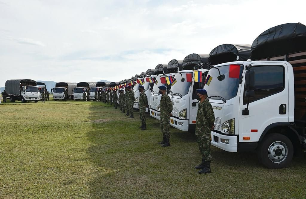 Fuerzas Armadas de Colombia - Página 19 X1Osjtm