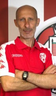 Borja Agirretxu (2º Entrenador Zamora) VGMKyEW