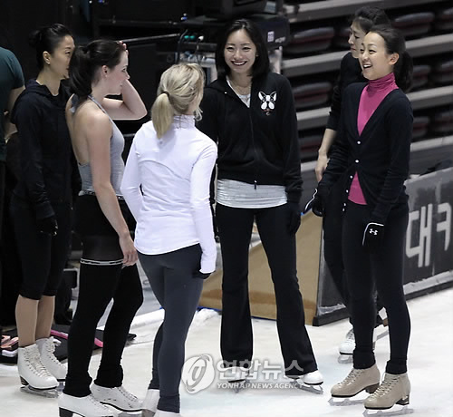 2010 Medalist on Ice Korea PYH2010060408230001300_P2