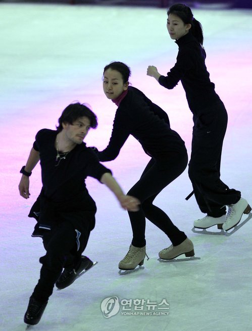 2010 Medalist on Ice Korea PYH2010060408500001300_P2