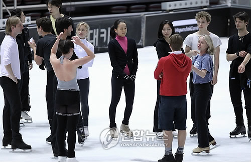 2010 Medalist on Ice Korea PYH2010060408650001300_P2