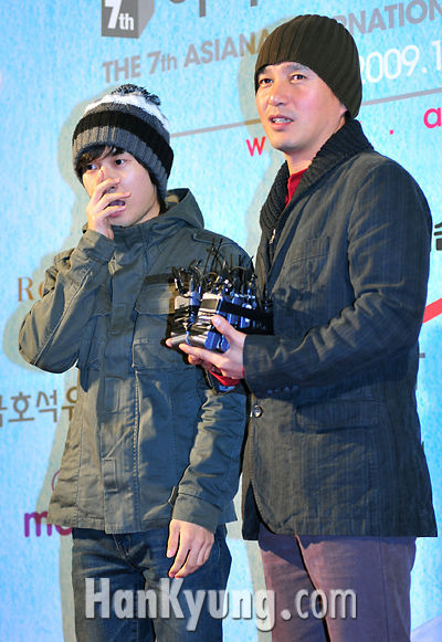 [06.11] Ouverture de The 7th Asiana International Short Film Festival  (Son Ye Jin, Goo Hye Sun...) 2009110595717_2009110563531