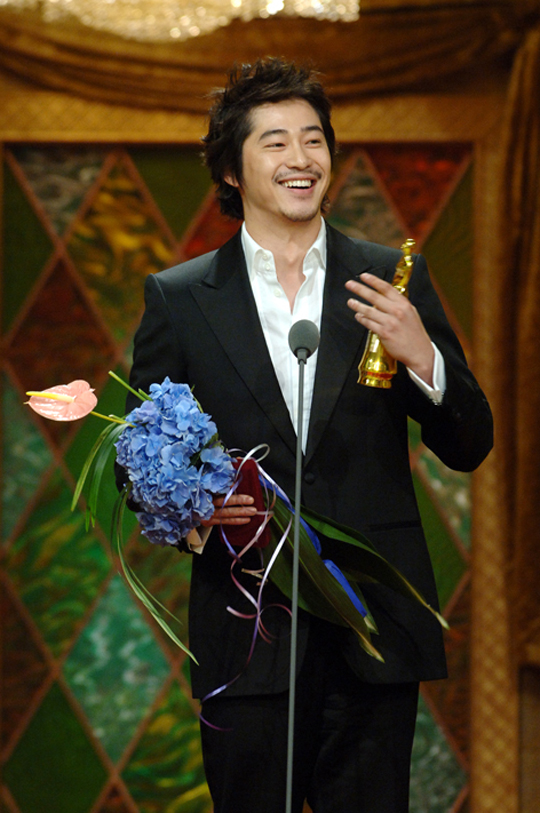 Kang Ji Hwan 강지환 N2005123110525487701