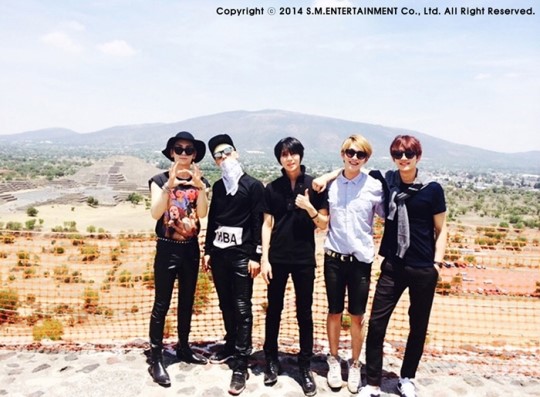 [STARCAST] Central and South America photo diary by Key from SHINee 141735169_020_SHINee