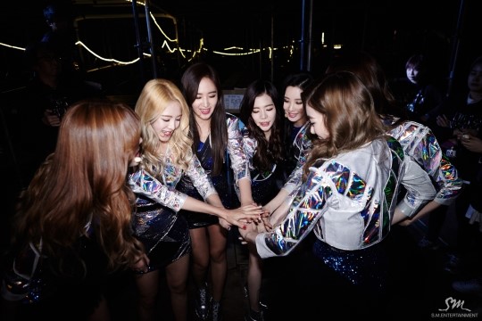 [PIC][09-12-2014]Hình ảnh mới nhất từ "GIRLS' GENERATION THE BEST LIVE AT TOKYO DOME" của SNSD  164141467_13