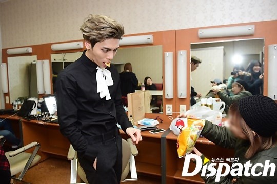 [Starcast] 150111 Naver update con Jonghyun  141202243_16