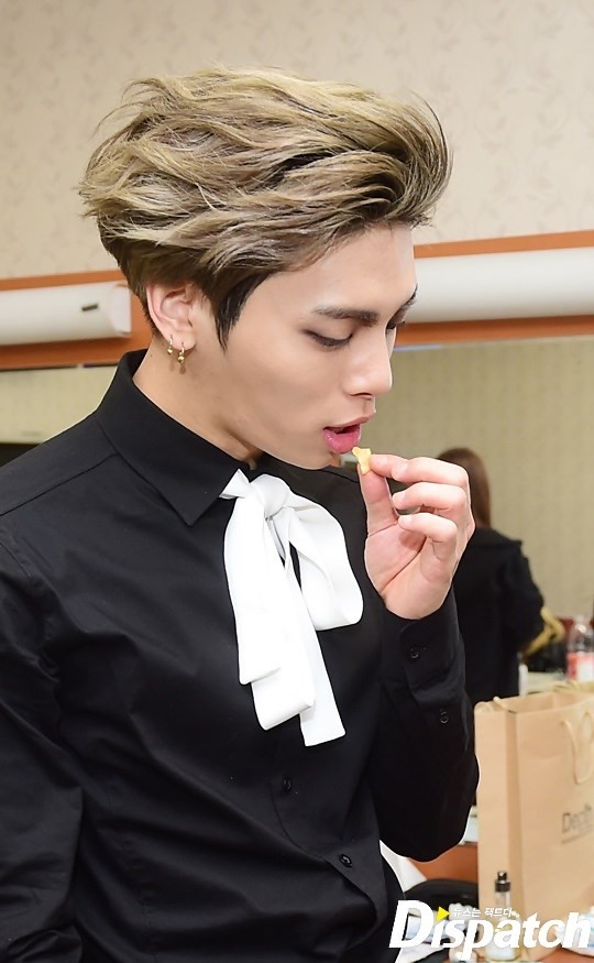 [Starcast] 150111 Naver update con Jonghyun  141202405_17