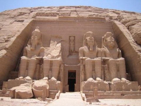 Secretele Egiptului antic si ale piramidelor dezvaluite de "sus" 4275771_l