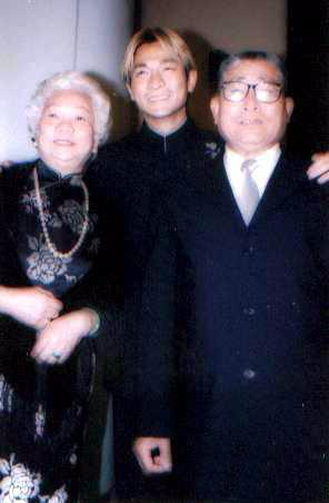 Andy Lau dan mama papa 1209001280091_000