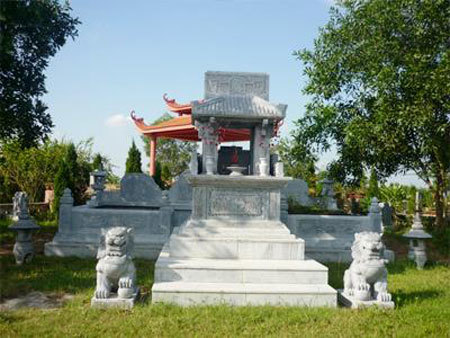 Những đại gia Việt 'bén duyên' người chết  20110412170745_mobacti