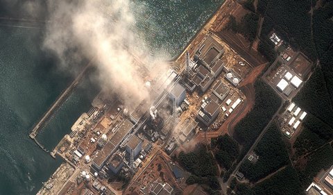 Hồi chuông cảnh tỉnh từ thảm hoạ nhân tạo Fukushima 20120711174915_Fukushima