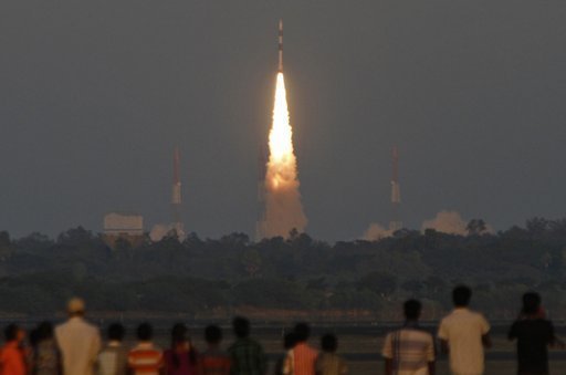 Ấn Độ phóng thành công 7 vệ tinh lên quỹ đạo 25/02 20130226094231_Antenlua