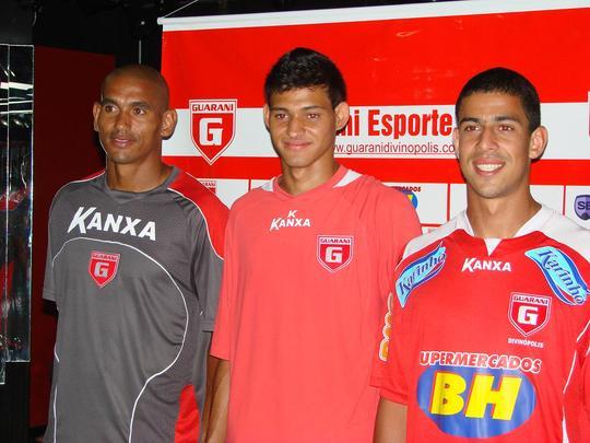 Guarani-MG - Uniformes - 2012 20120126125916120407o