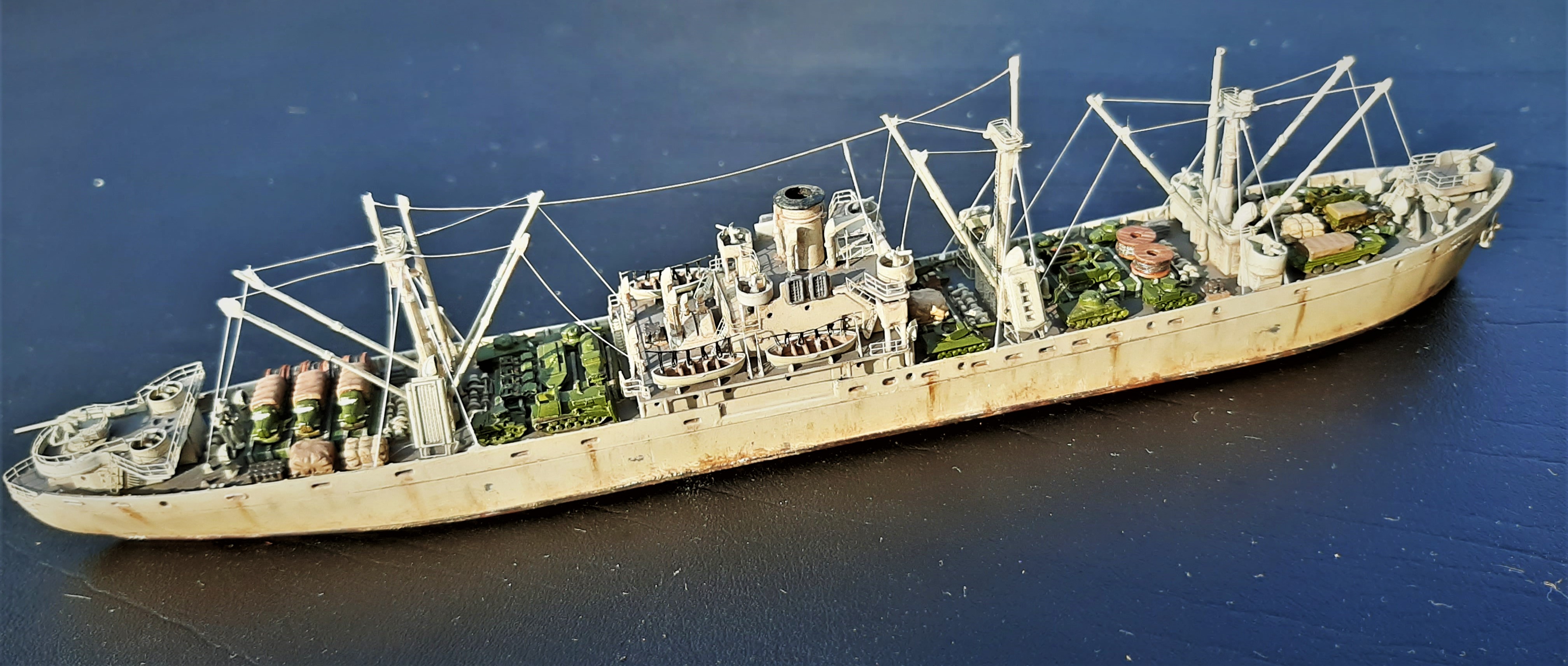 Liberty ship Jeremiah O'Brien [Trumpeter 1/700°] de Nesquik GMYTV