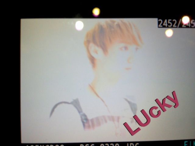 120430 Luhan at the Incheon Airport - Part2 D043ad4bd11373f048c27e3ba40f4bfbfaed0490