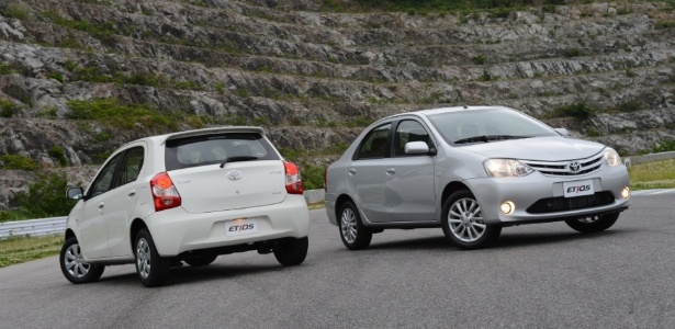 Toyota Etios nacional Familia-compacta-da-toyota-etios-hatch-e-seda-terao-precos-entre-r-30-mil-e-r-40-mil-1339619241422_615x300