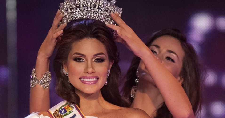  ♔ María Gabriela Isler (Molly) - Miss Universe 2013 Official Thread- (Venezuela) ♔ 31ago2012---candidata-do-estado-de-guarico-maria-isler-e-escolhida-miss-venezuela-2012-1346388640774_956x500