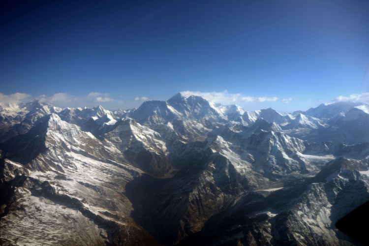 [Exame Jounnin] - Missão Susuki Vista-aerea-do-monte-everest-e-de-outras-montanhas-do-himalaia-no-nepal-03042013-1365205151679_750x500