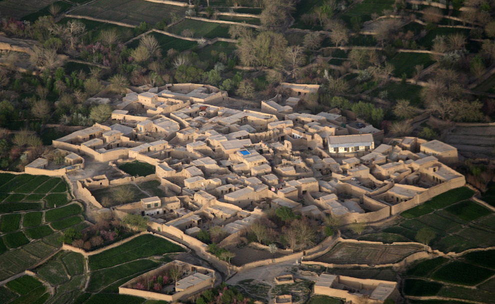 Afghanistan - 2009 A01_18330419