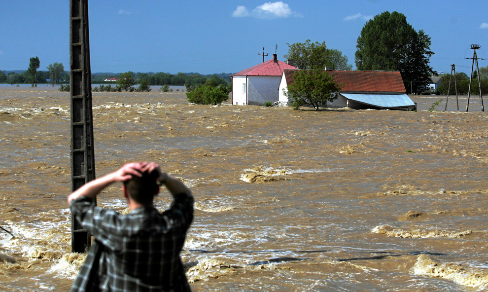 Banjir Paling Besar di Eropa (42 PIC) F03_23533803