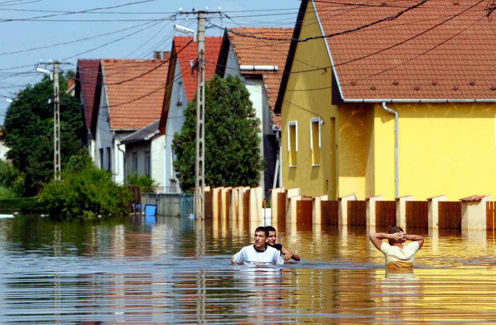 Banjir Paling Besar di Eropa (42 PIC) F21_23753999