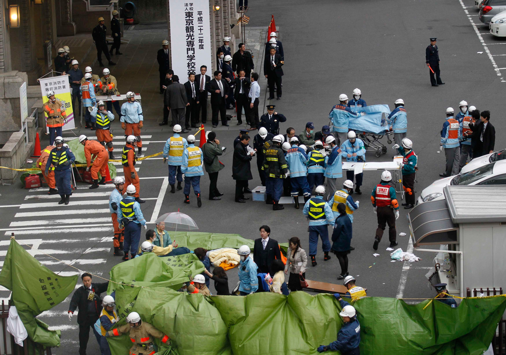 Tragedia din Japonia in imagini Bp24