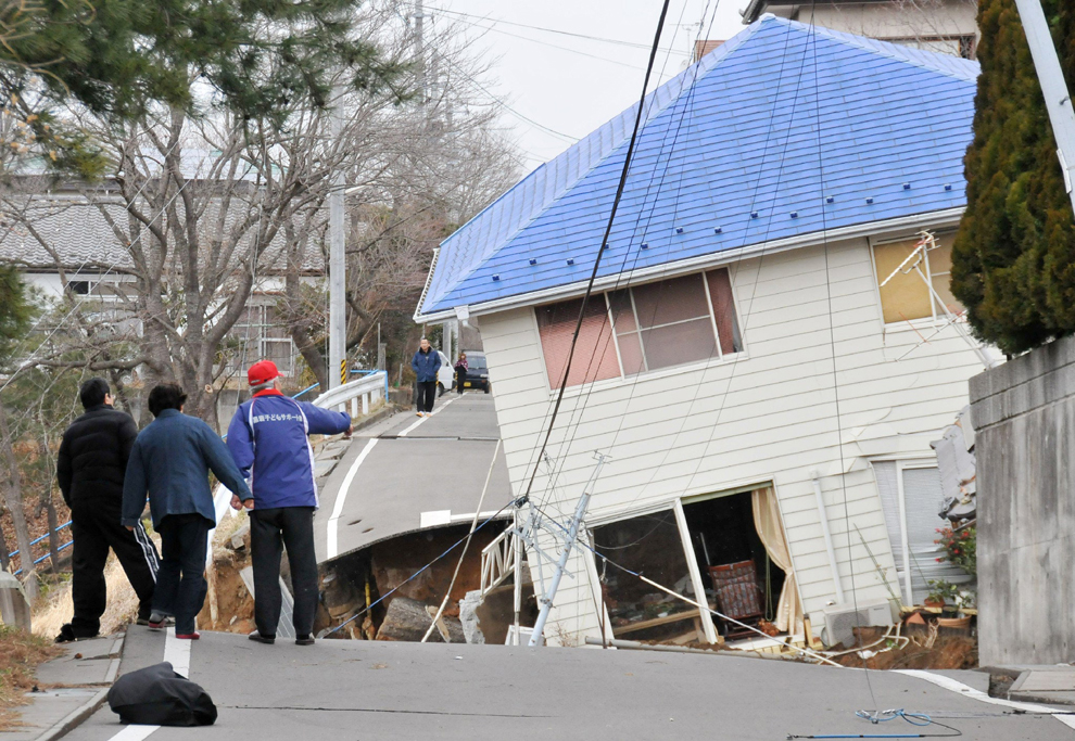 Tragedia din Japonia in imagini Bp35