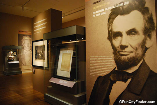 All-Star Weekend Indianapolis '99 Indiana-State-Museum-Abe-Lincoln-exhibit-Indianapolis-Indiana