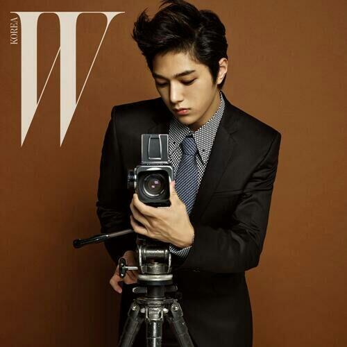 2013.10.02 – L POUR W KOREA ! BVjpDmfCEAA5CNS