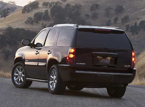 اكبر موسوعة صور للسيارت الدفع الروباعي.-2007 GMC Yukon Denali 4