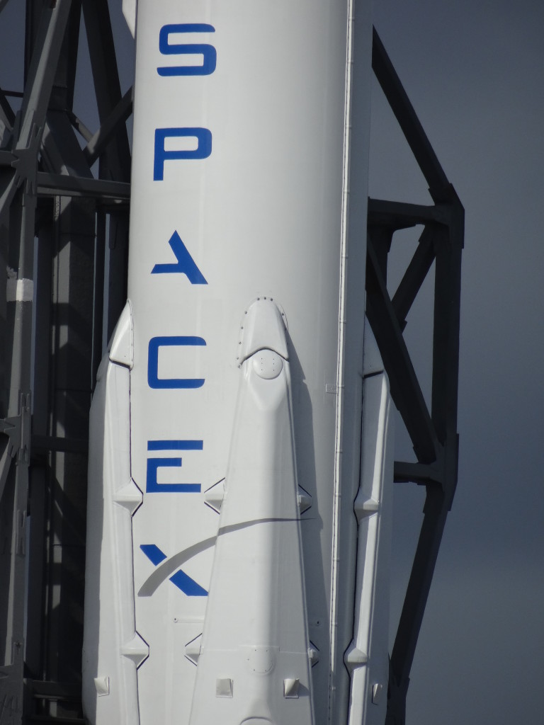 SpaceX Dragon Launchdayspx3-028-768x1024