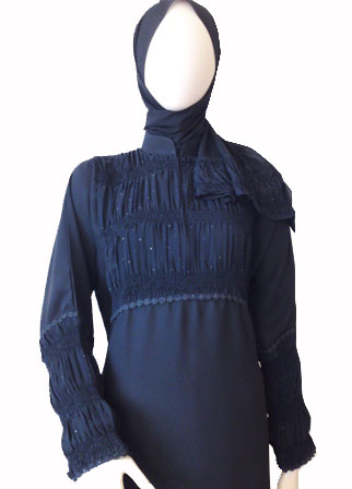 ازياء محجبات روعة وعصرية  Vintage%20pleated%20abaya%20half%20pose%281%29