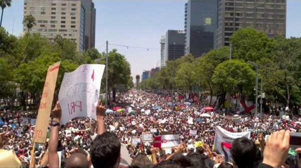 Los jóvenes vencen a Peña y a Televisa Marcha-anti-epn