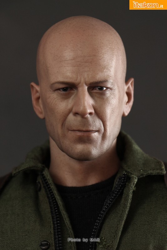  [Hot Toys] G.I. Joe Retaliation: Joe Colton 1/6 scale - Página 3 130726162366711d9d1683a7fe-533x800