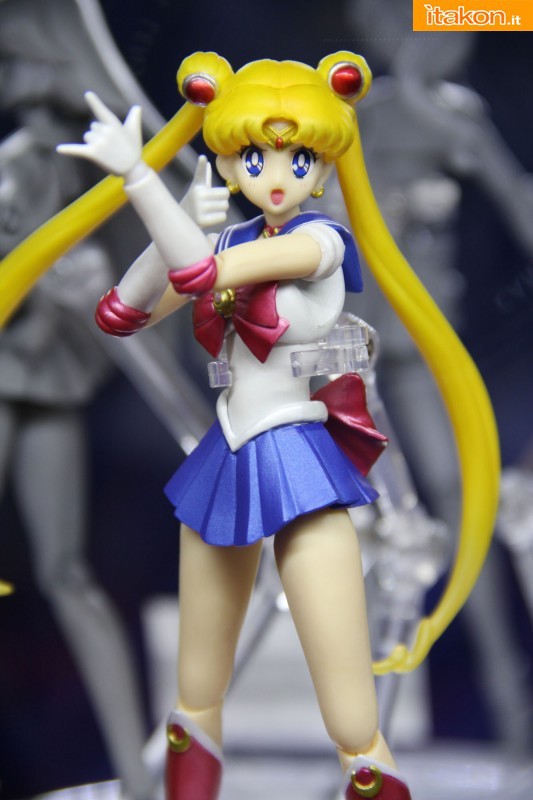 [Bandai][Tópico Oficial] S.H.Figuarts | Bishoujo Senshi Sailor Moon - Sailor V - Página 11 Bandai-sdcc13-5-533x800